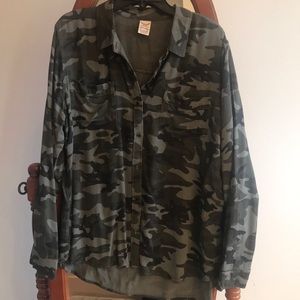 Women Camo flannel